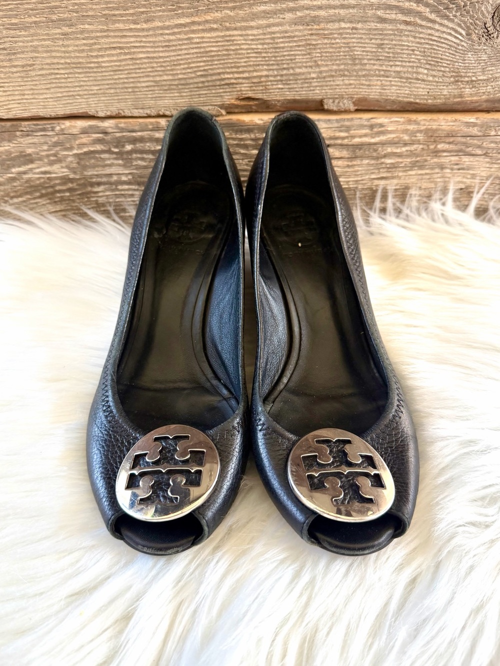 TORY BURCH | Pebbled Leather Peep Toe Wedge Heel
